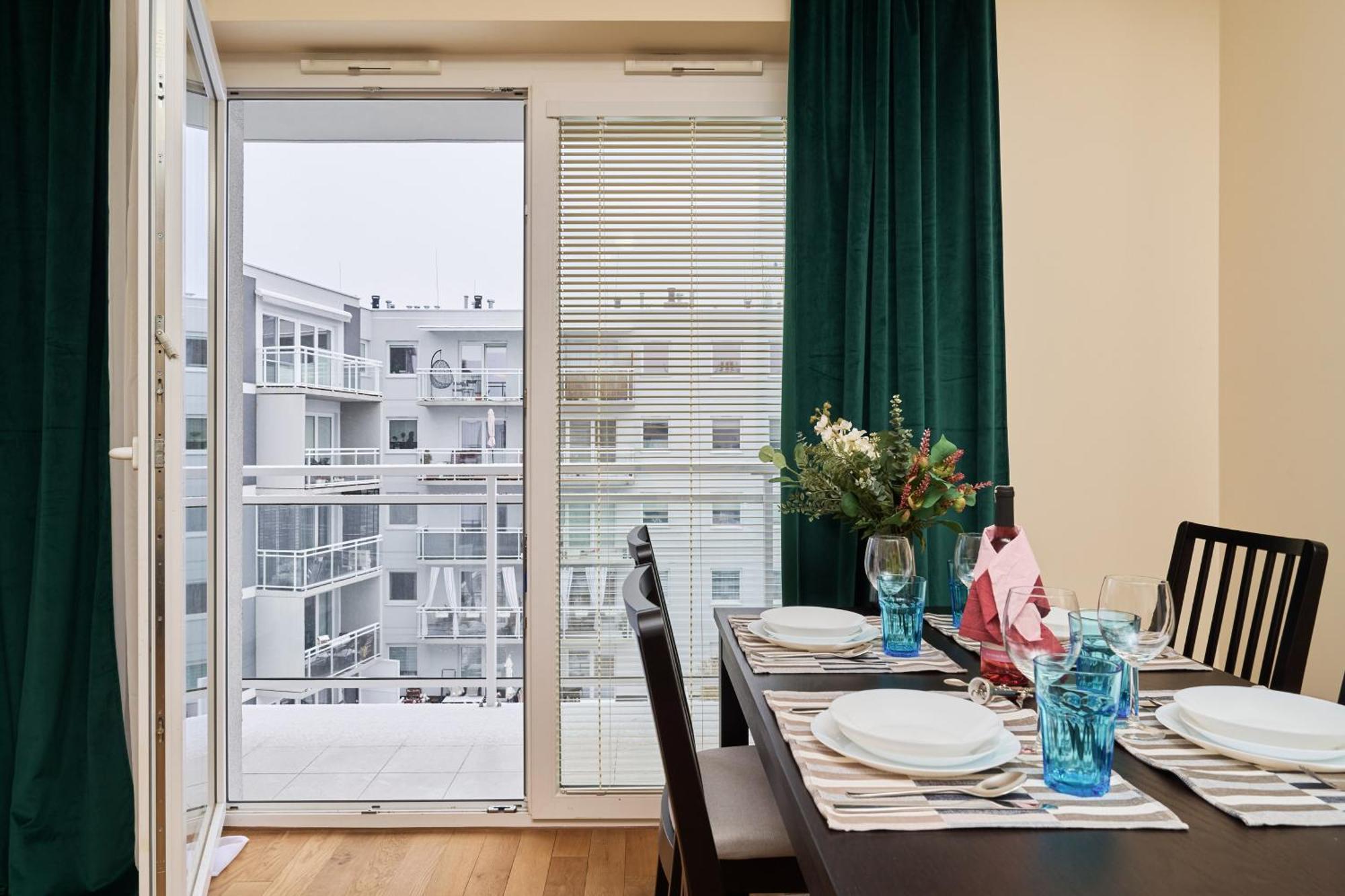 Wroclaw Rose Apartments By Noclegi Renters المظهر الخارجي الصورة