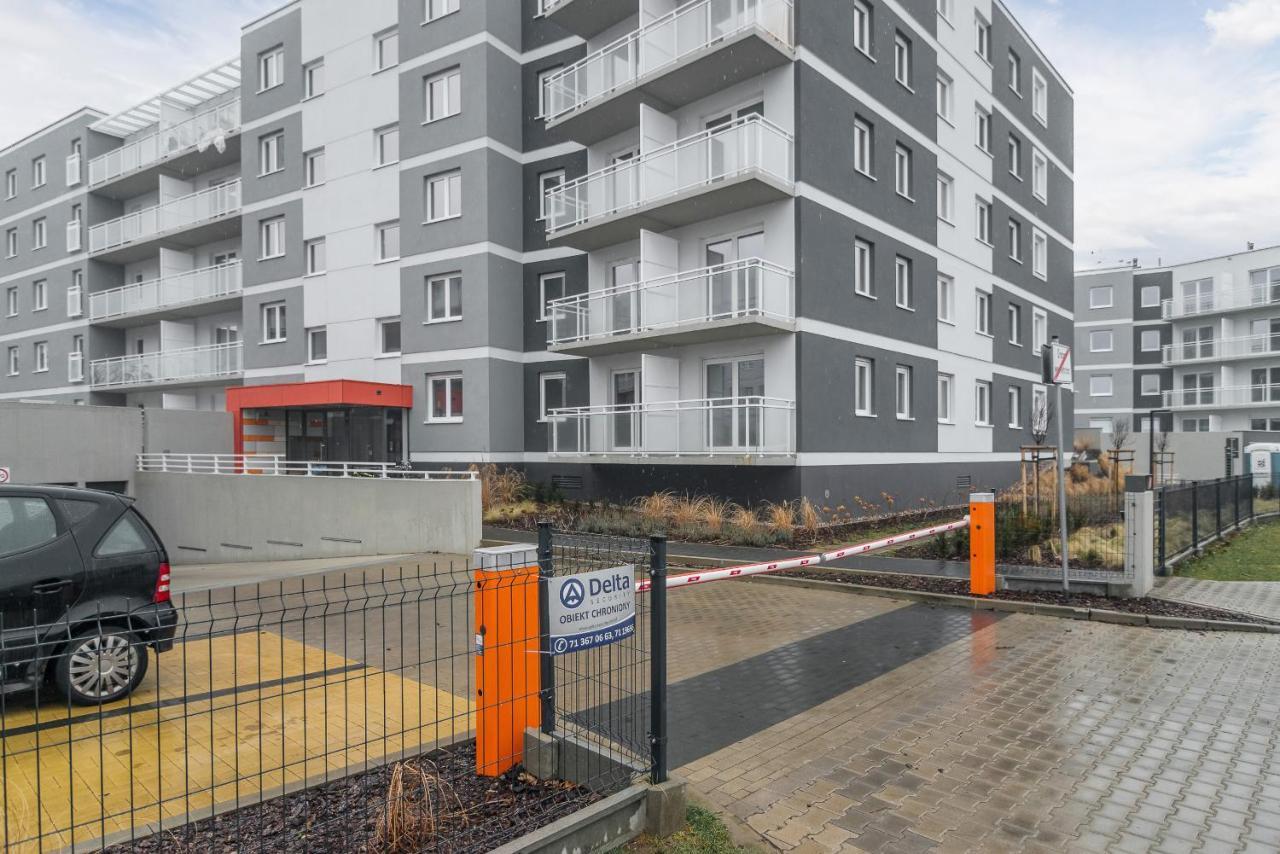 Wroclaw Rose Apartments By Noclegi Renters المظهر الخارجي الصورة