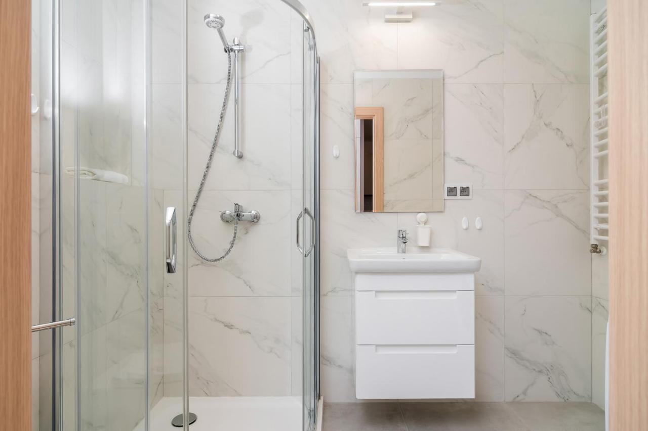 Wroclaw Rose Apartments By Noclegi Renters المظهر الخارجي الصورة
